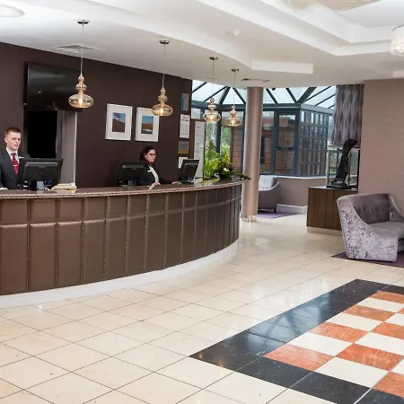 Jurys Hotel 4*